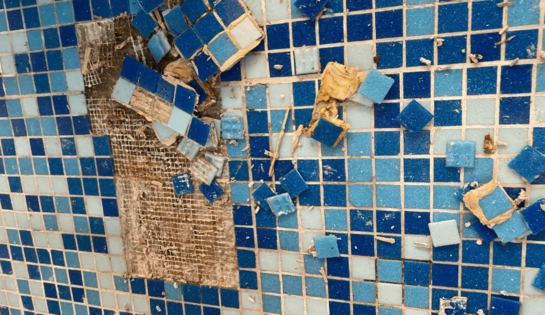 โมเสกหลุด